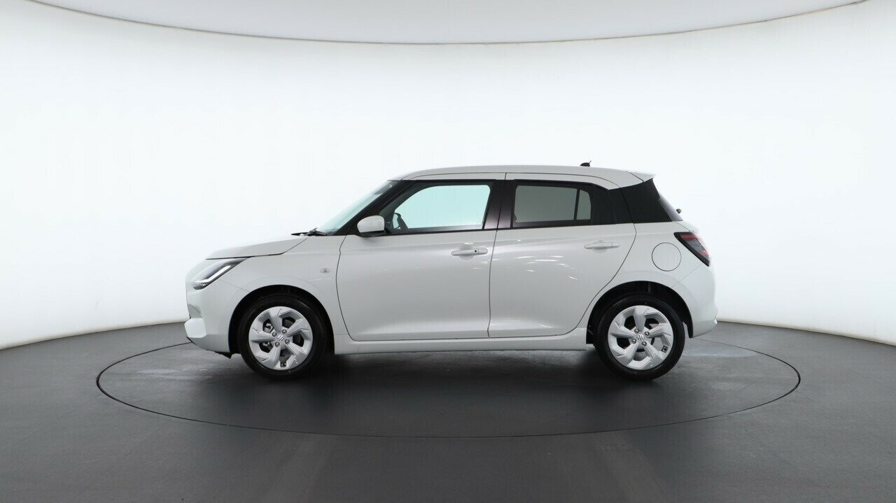 Suzuki Swift image 3