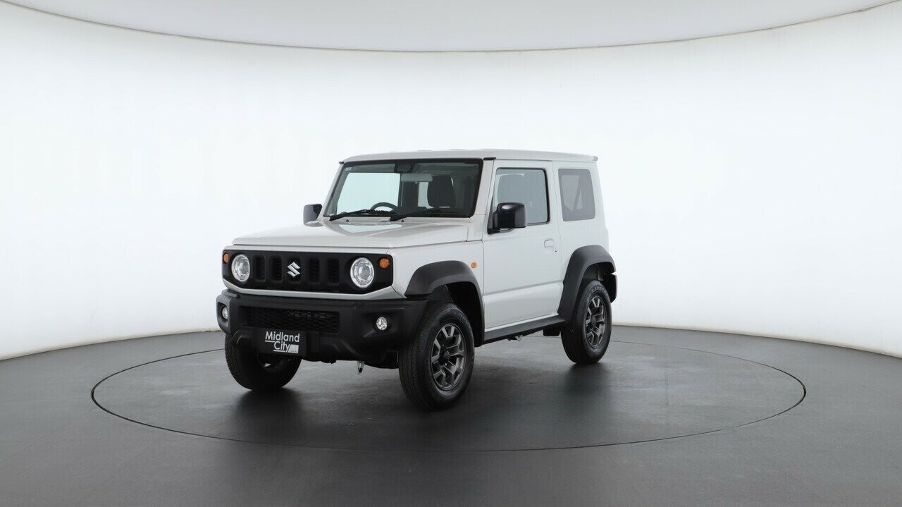 Suzuki Jimny image 2