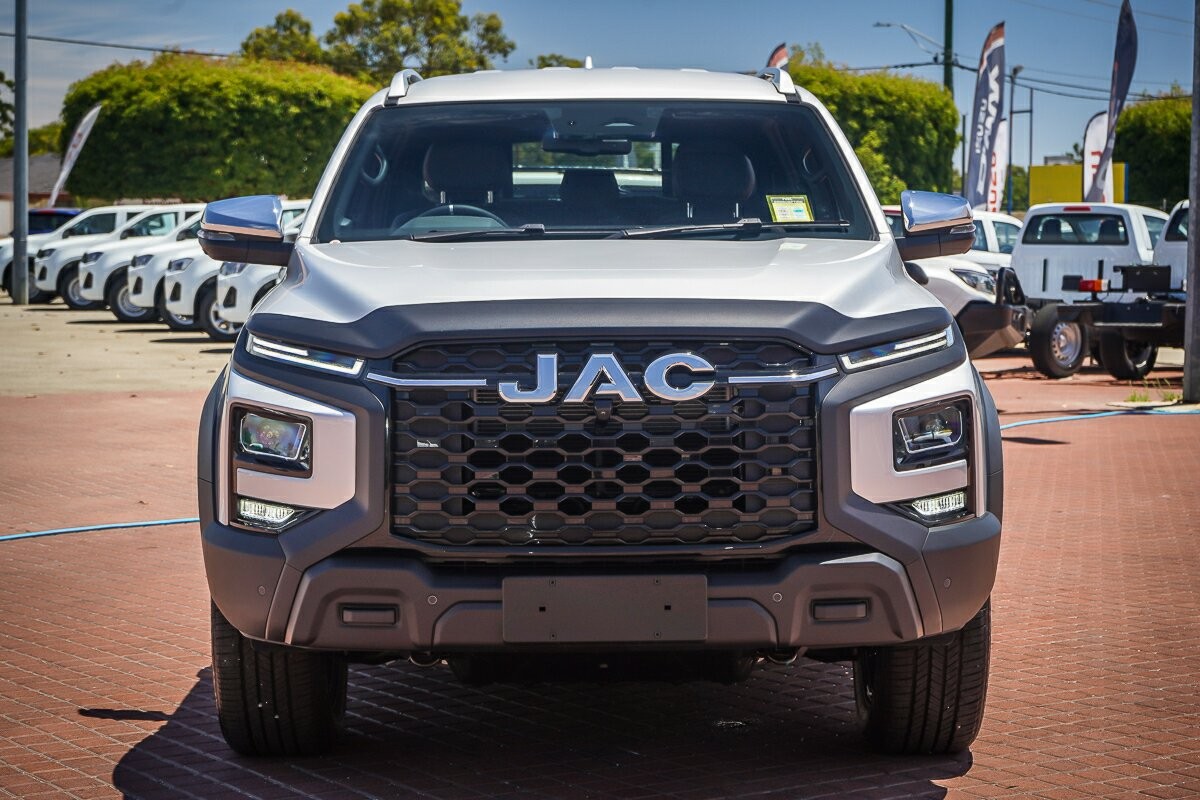 Jac T9 image 3