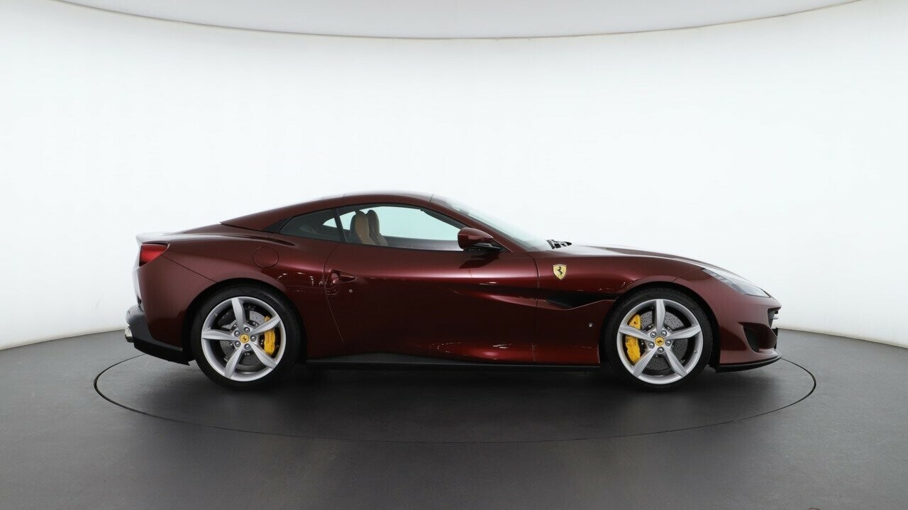 Ferrari Portofino image 4