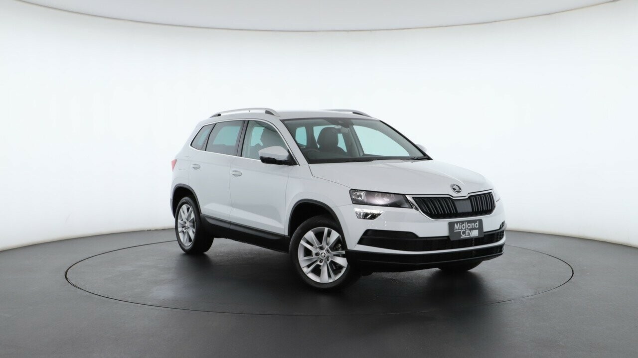 Skoda Karoq image 1