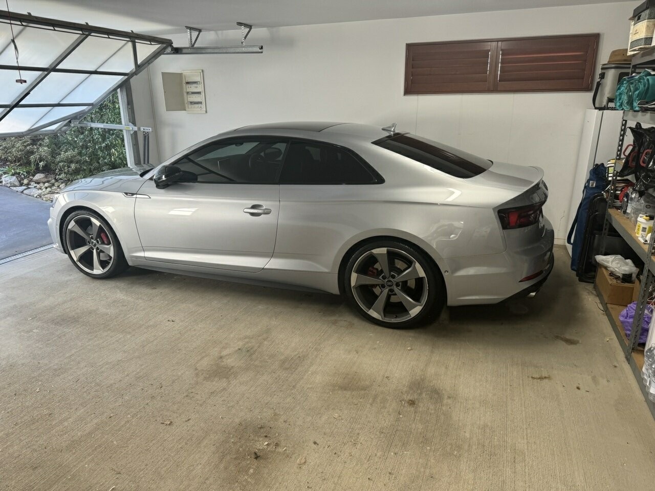 Audi S5 image 2