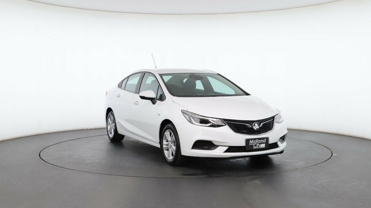 Holden Astra image 4