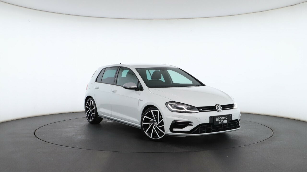 Volkswagen Golf image 1