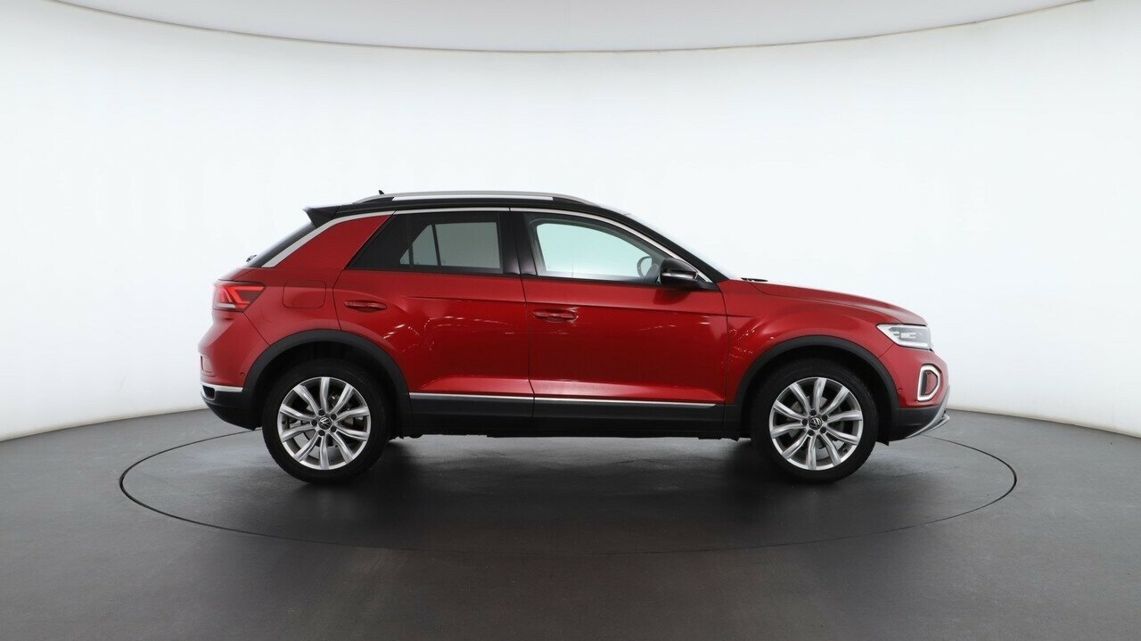 Volkswagen T-roc image 2