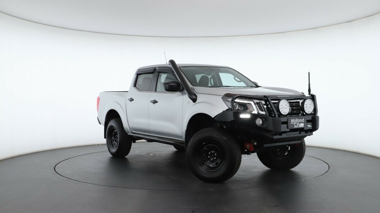 Nissan Navara image 1