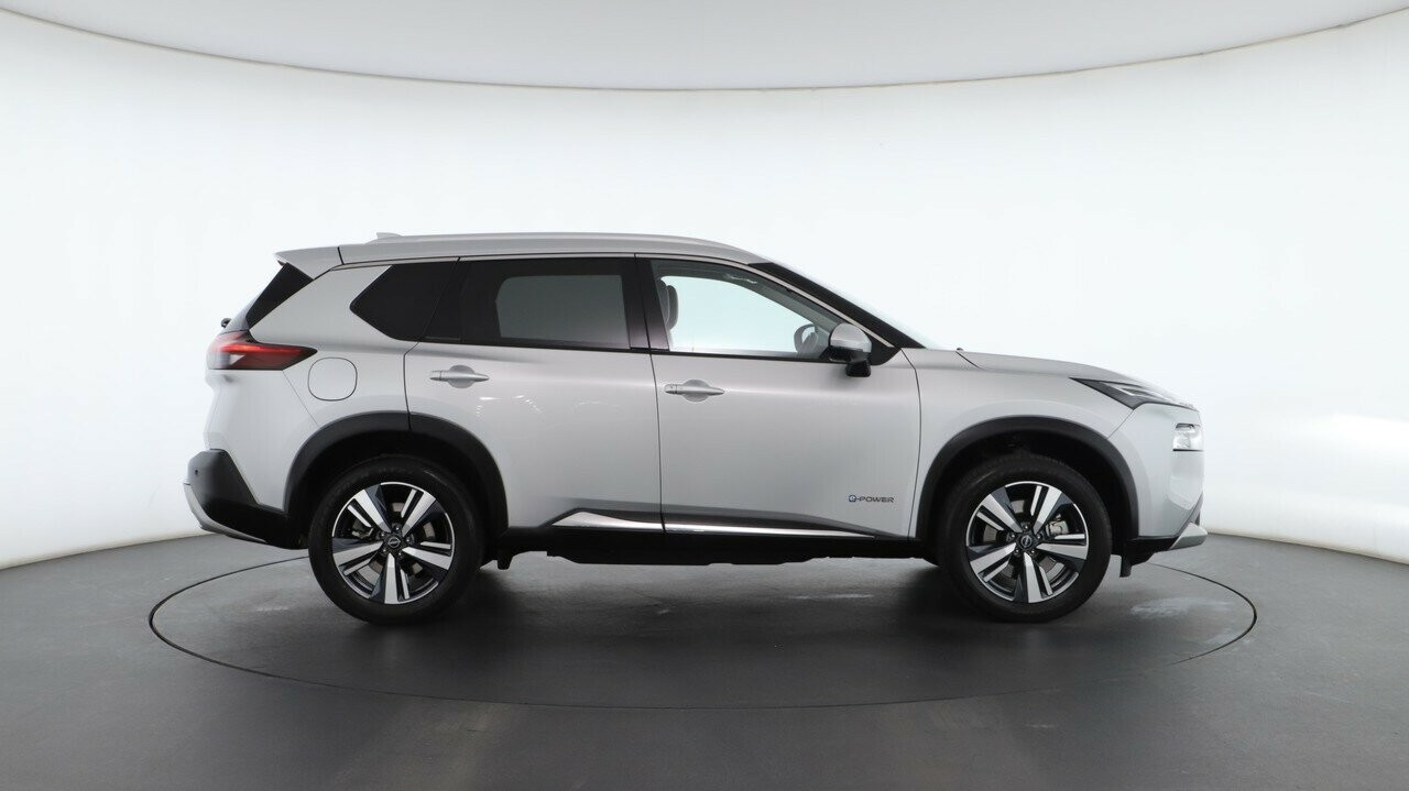 Nissan X-trail image 3