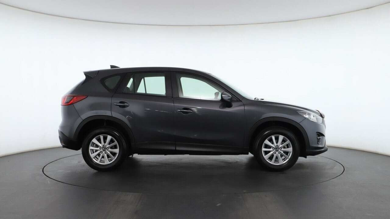 Mazda Cx-5 image 2