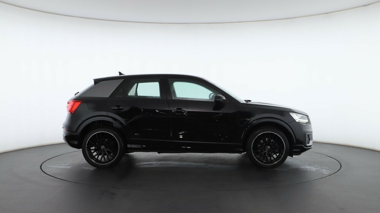 Audi Q2 image 2