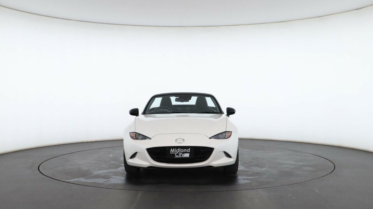 Mazda Mx-5 image 4