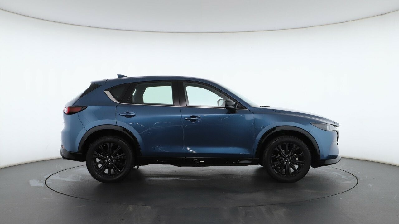 Mazda Cx-5 image 2