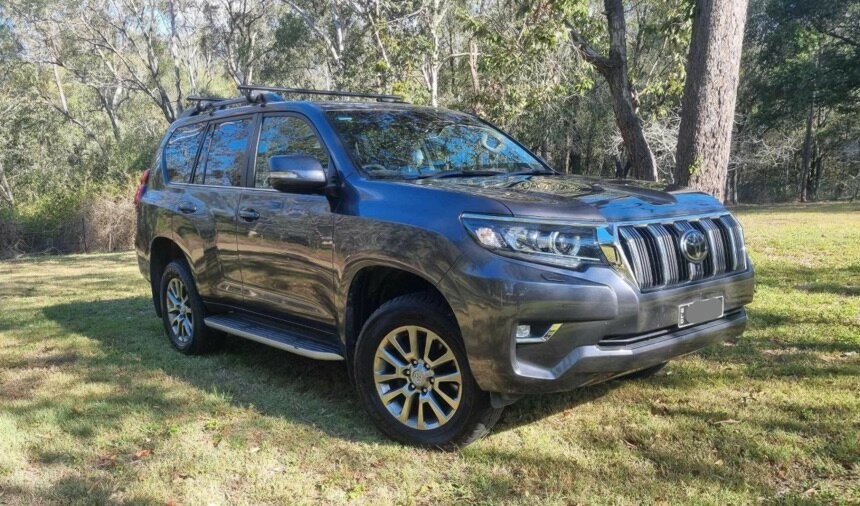 Toyota Landcruiser Prado image 1