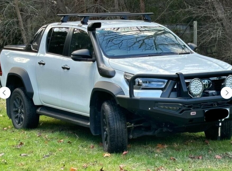 Toyota Hilux image 4