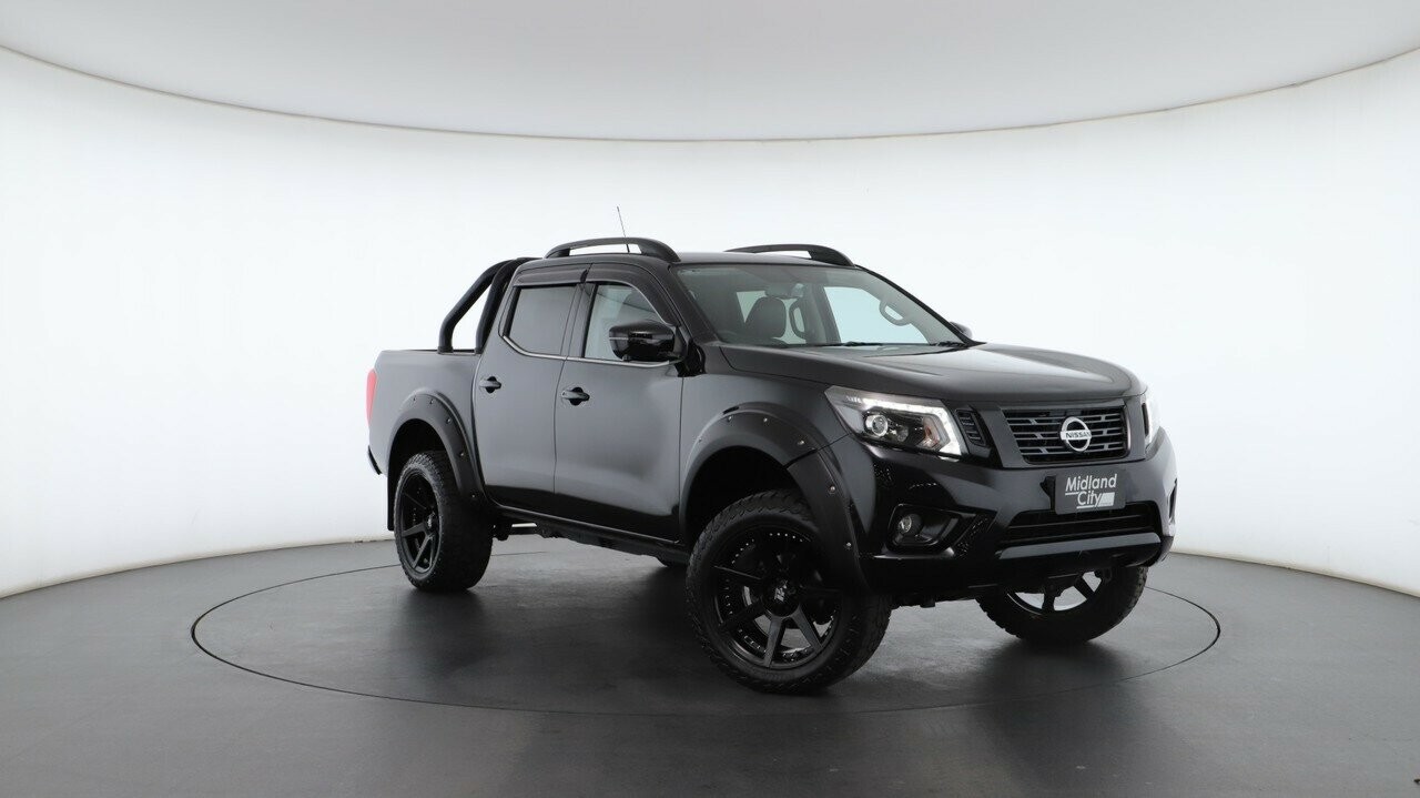 Nissan Navara image 1