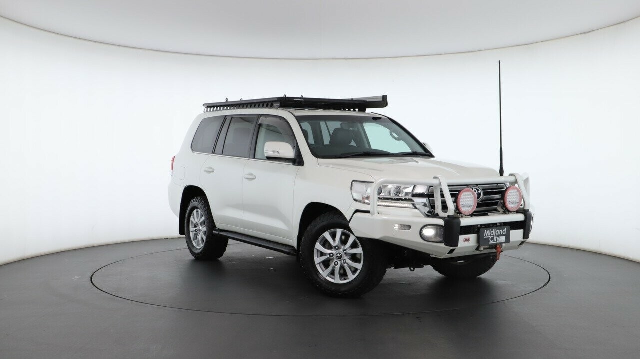 Toyota Landcruiser image 1