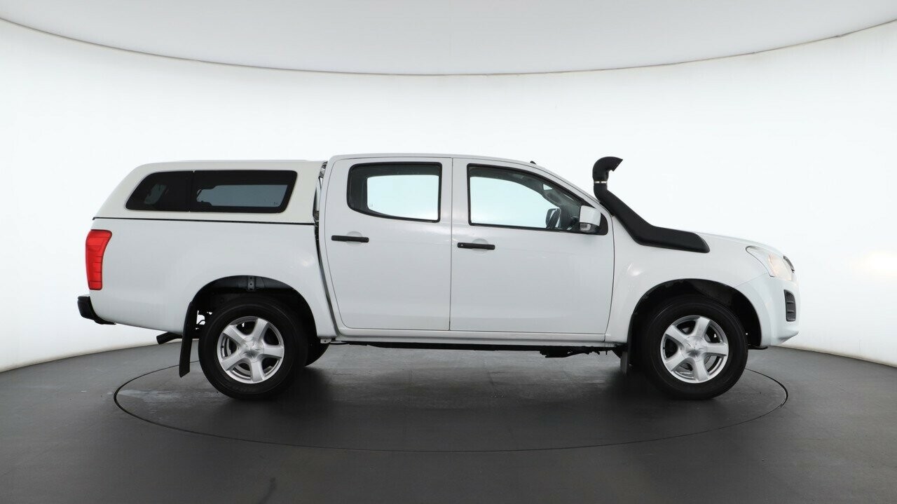 Isuzu D-max image 2