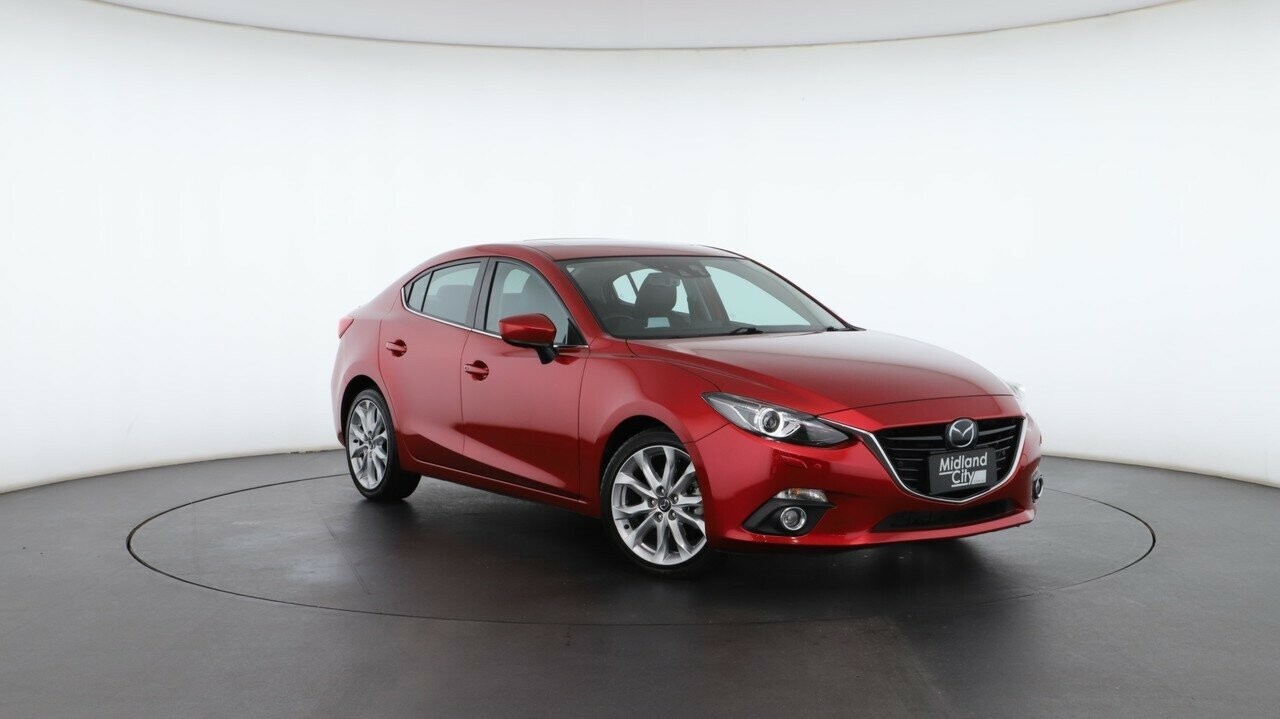 Mazda 3 image 1