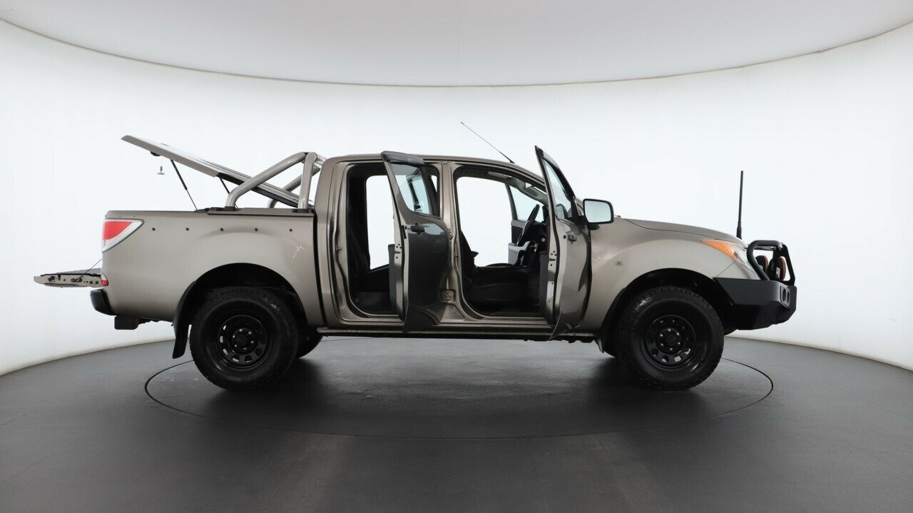 Mazda Bt-50 image 3