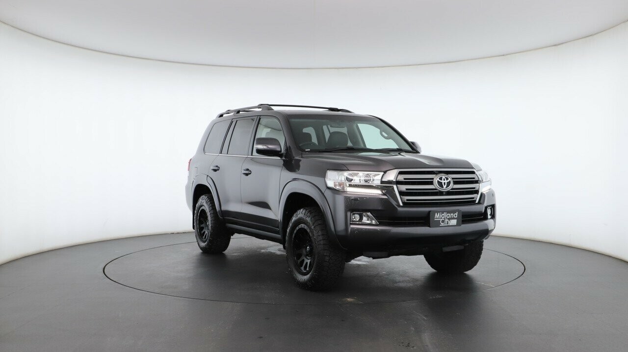 Toyota Landcruiser image 4