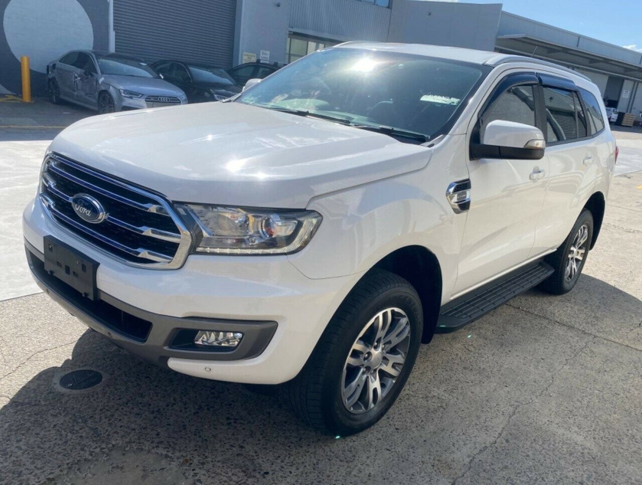 Ford Everest image 4