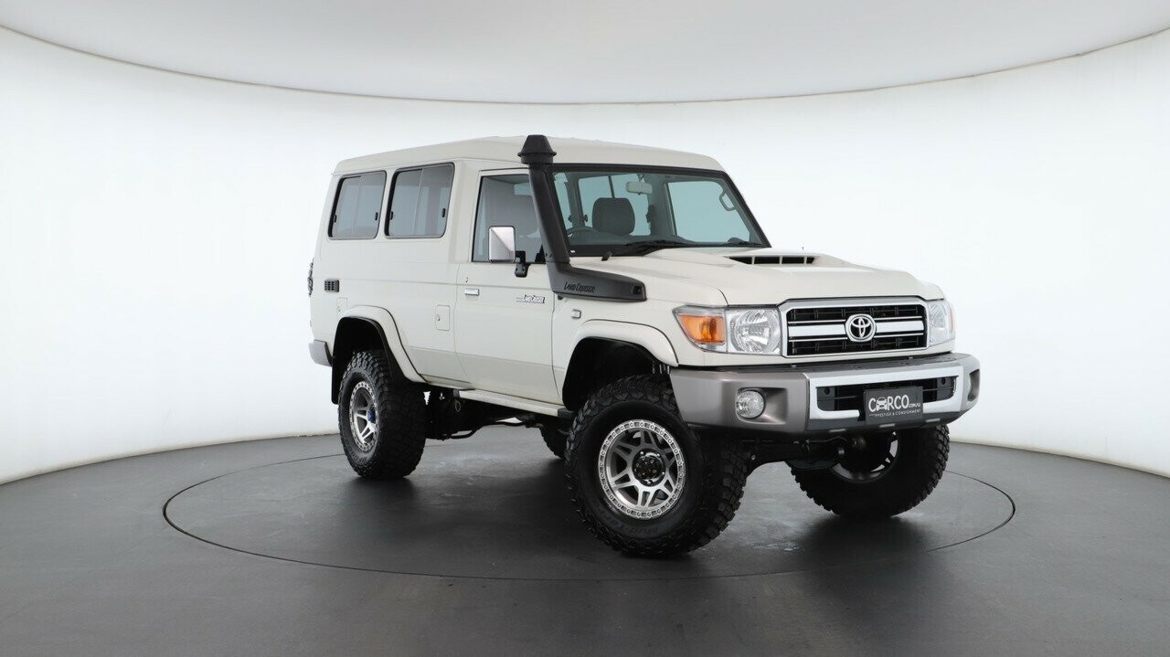 Toyota Landcruiser image 1