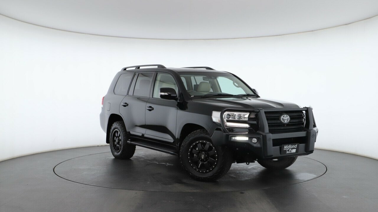 Toyota Landcruiser image 1