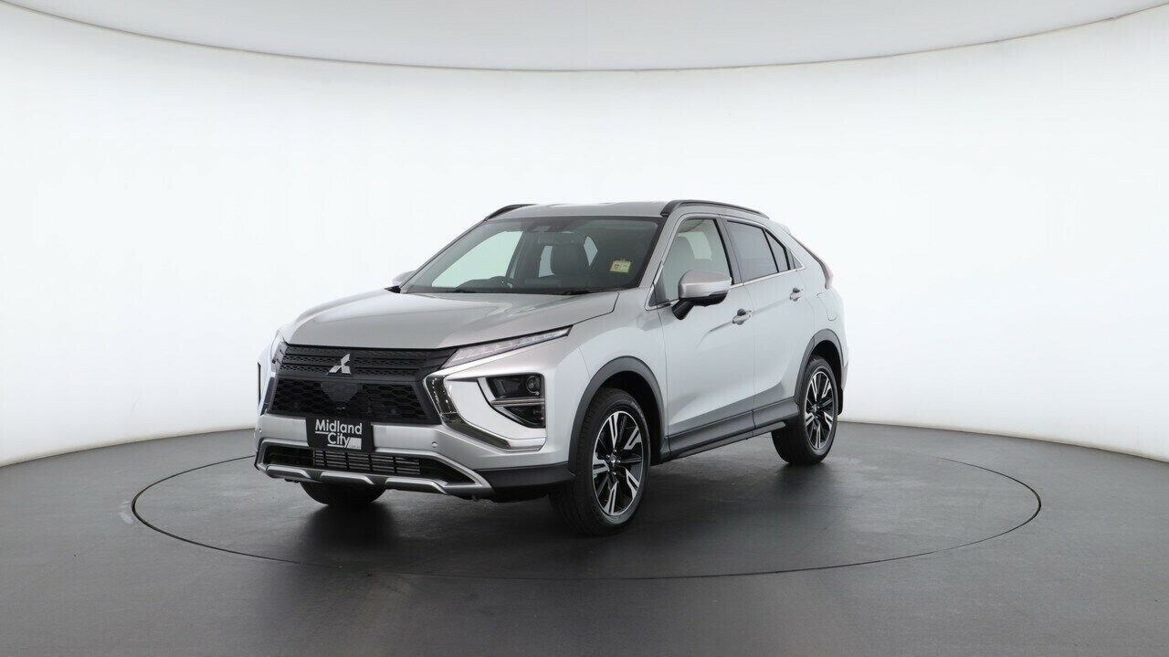 Mitsubishi Eclipse Cross image 2