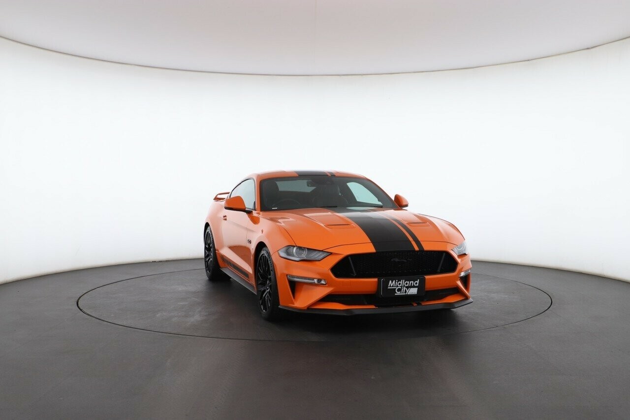 Ford Mustang image 4