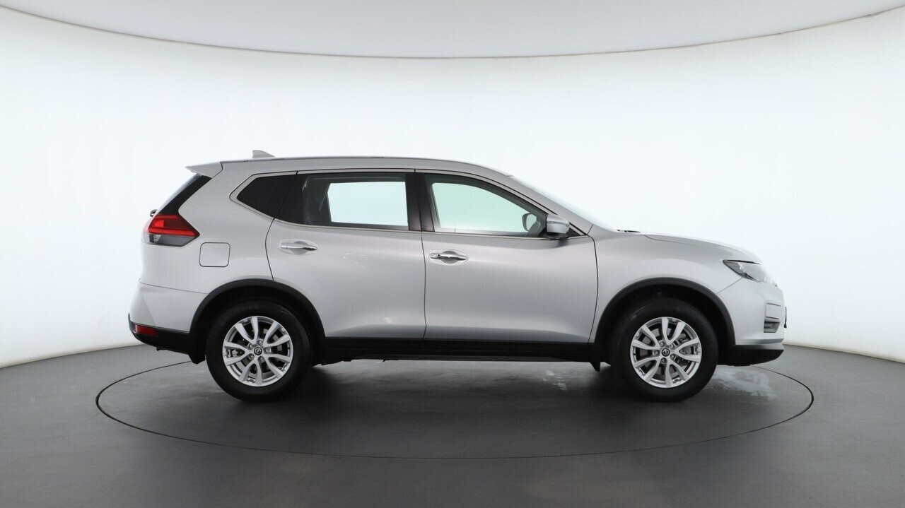 Nissan X-trail image 3