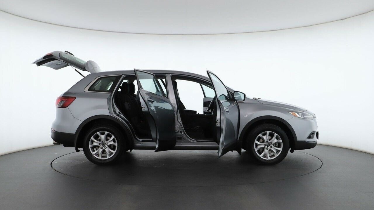 Mazda Cx-9 image 3