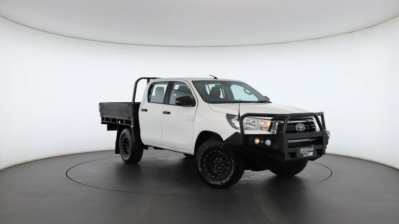 Toyota Hilux image 1