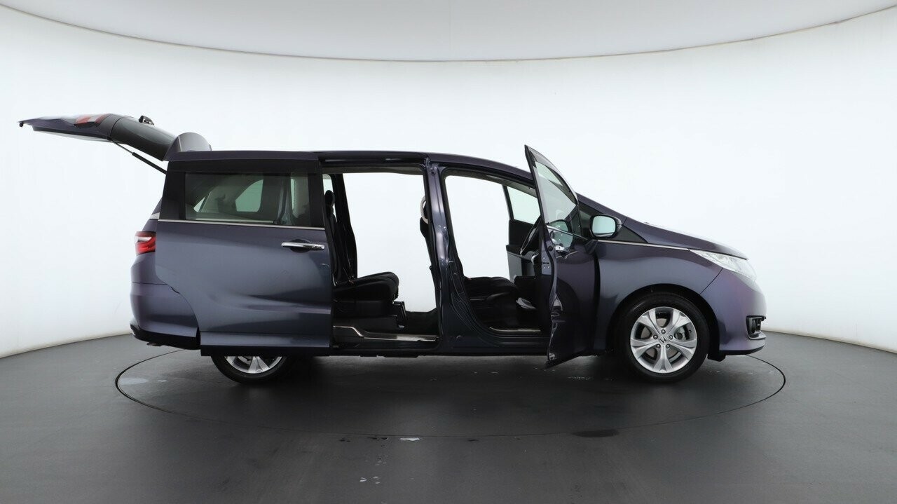 Honda Odyssey image 2