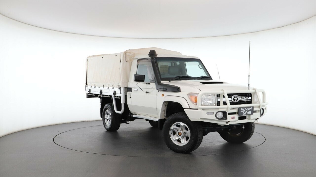 Toyota Landcruiser image 1