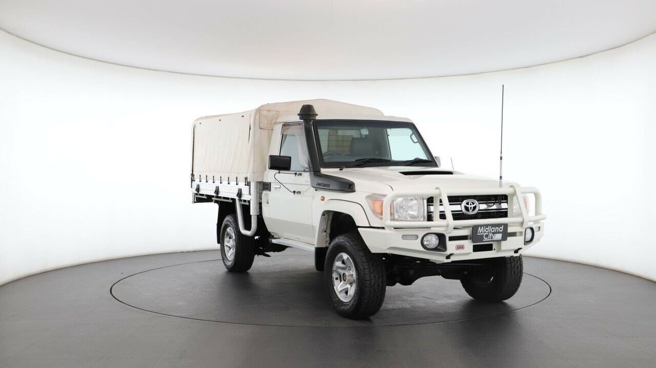 Toyota Landcruiser image 4