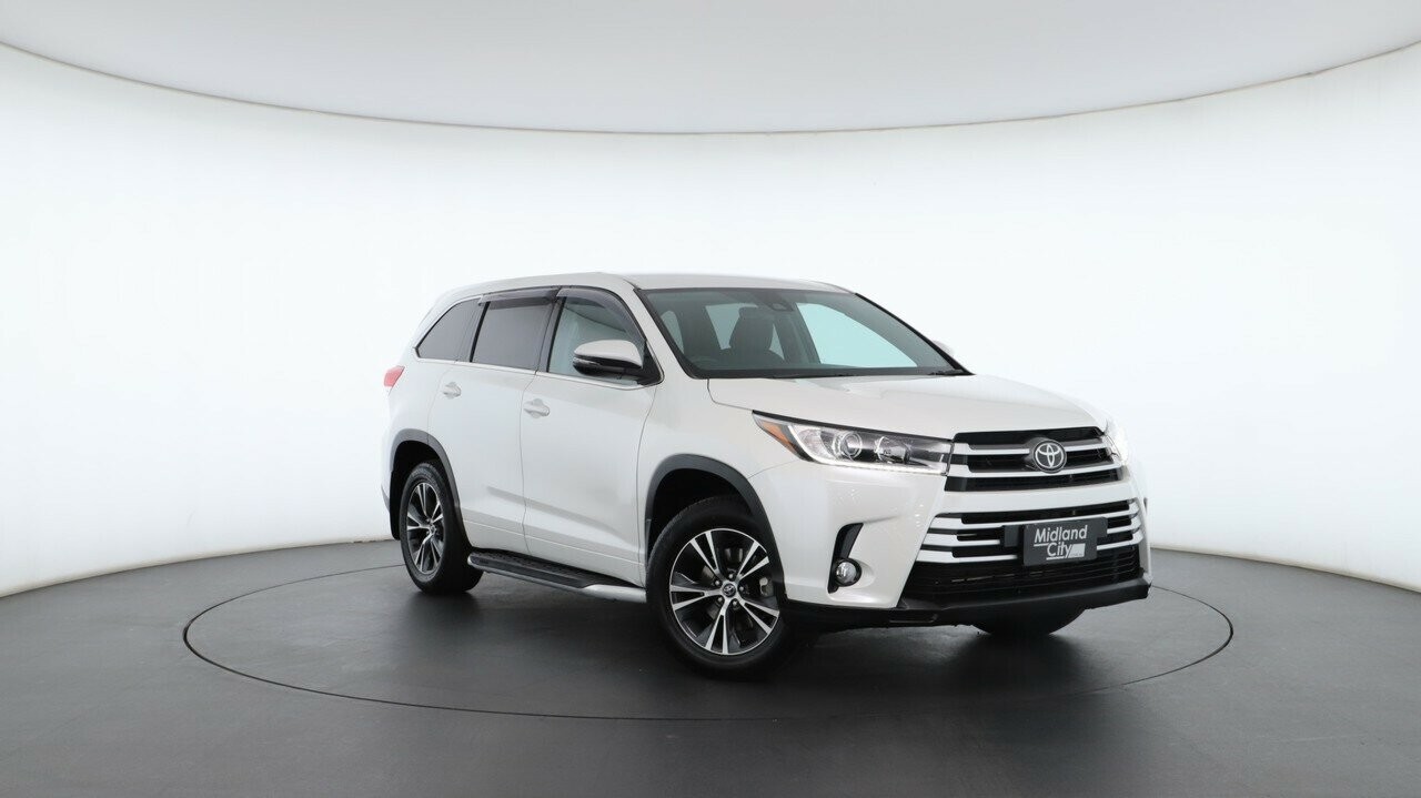 Toyota Kluger image 1