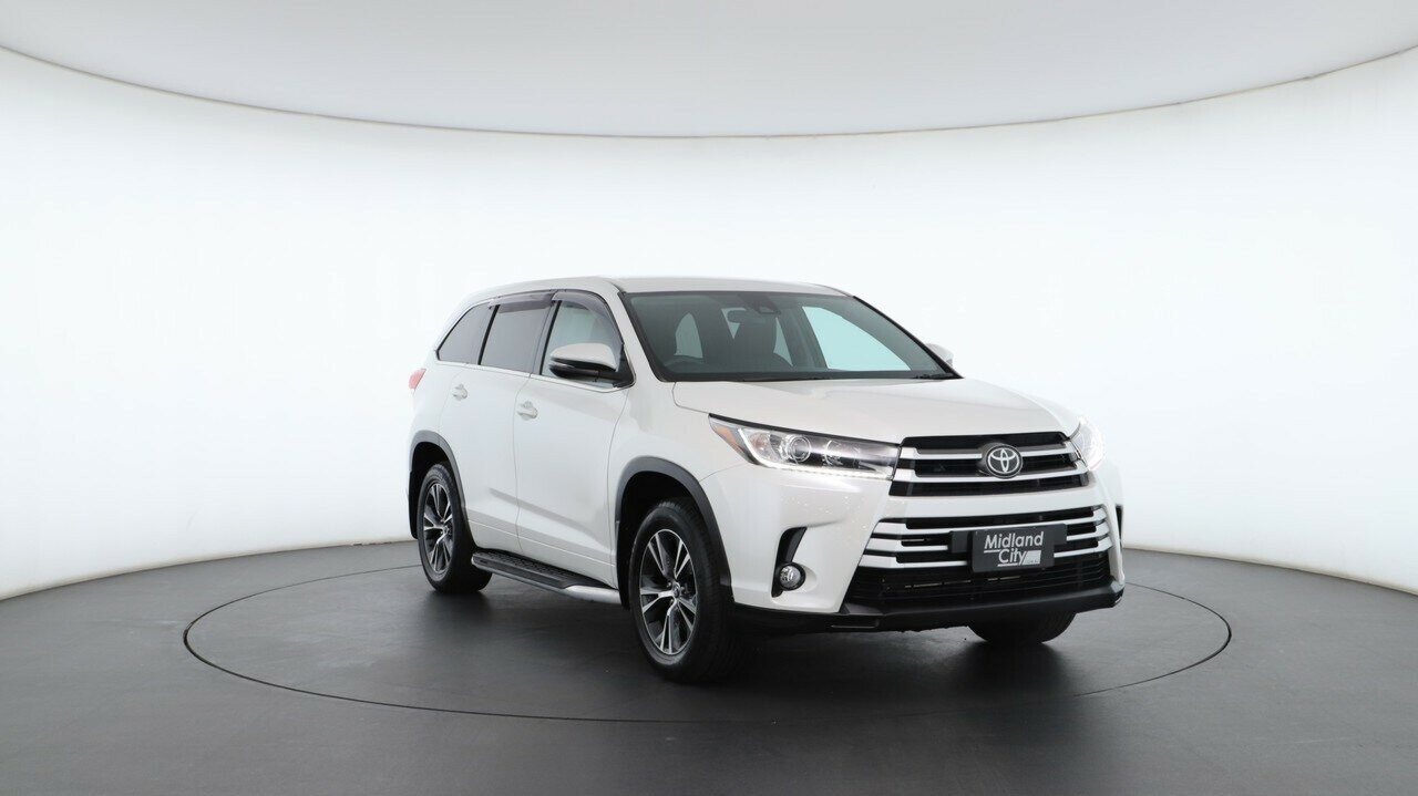 Toyota Kluger image 4