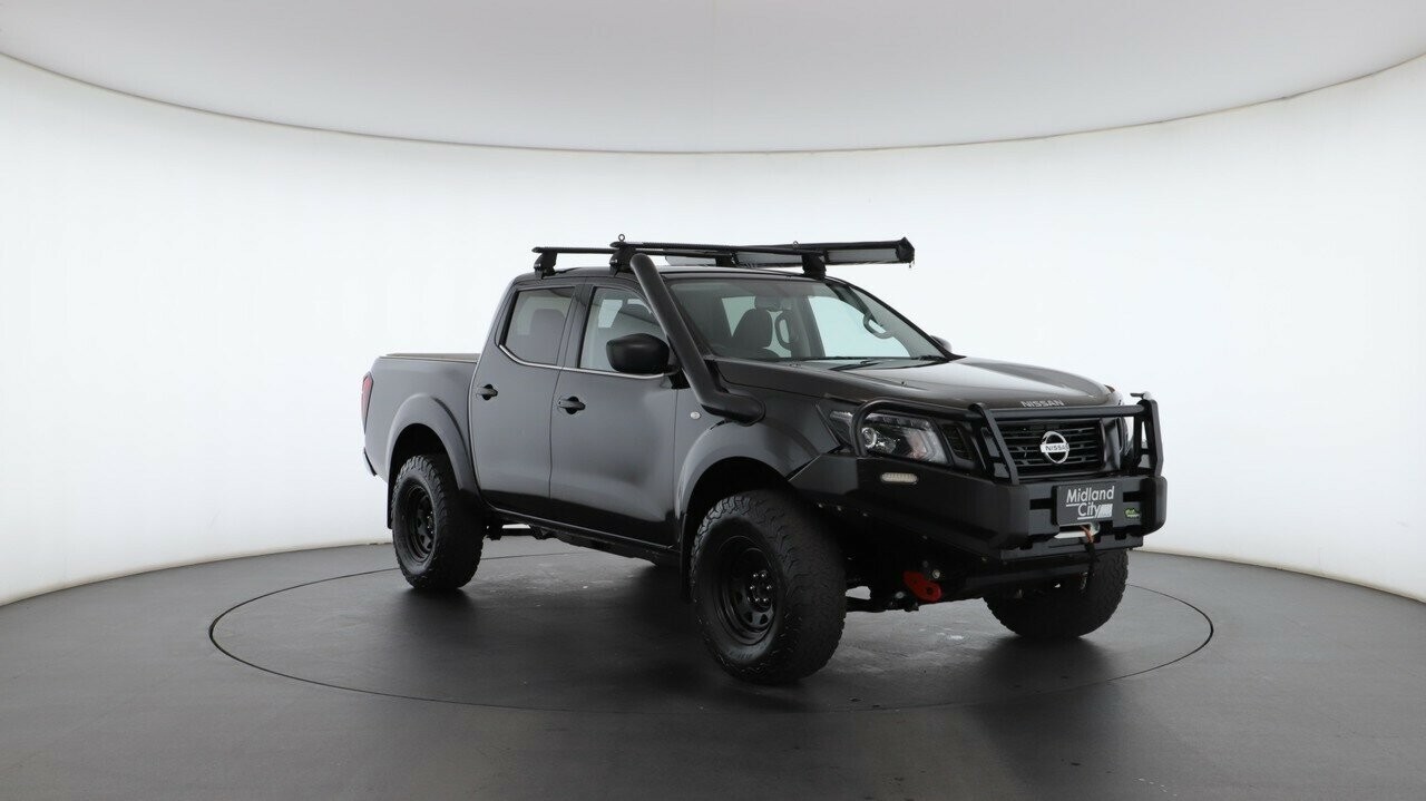 Nissan Navara image 4