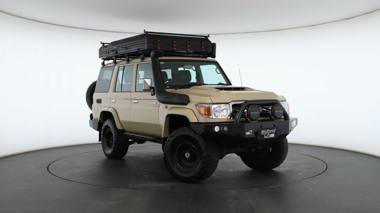 Toyota Landcruiser image 1