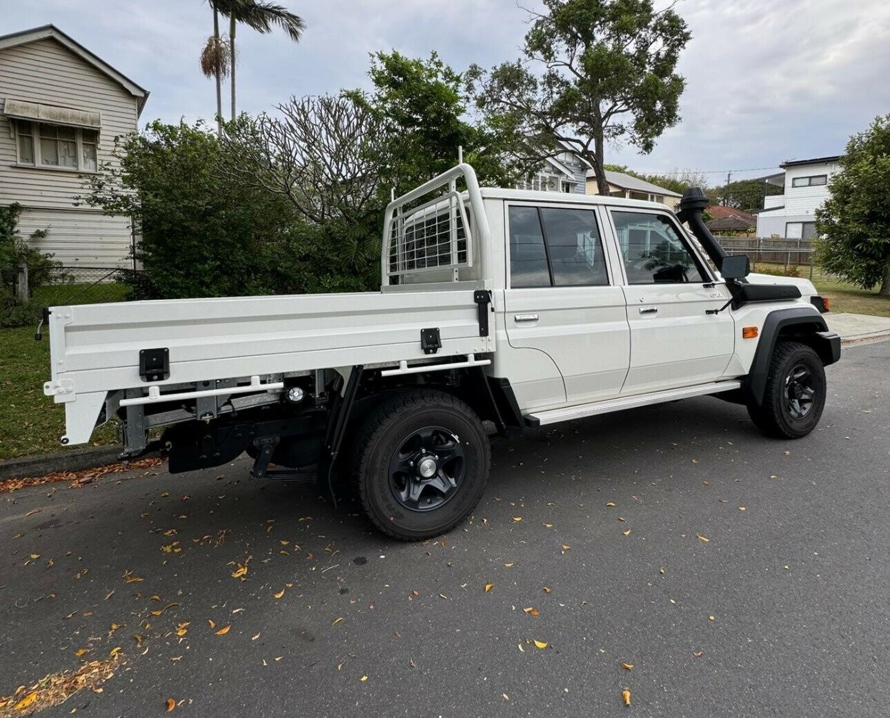 Toyota Landcruiser image 3