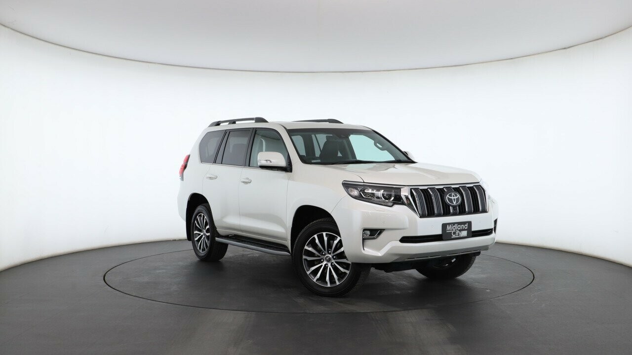 Toyota Landcruiser Prado image 1