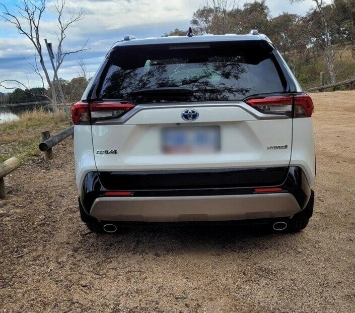 Toyota Rav4 image 3