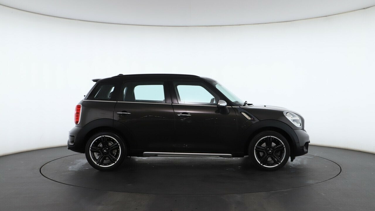 Mini Countryman image 3