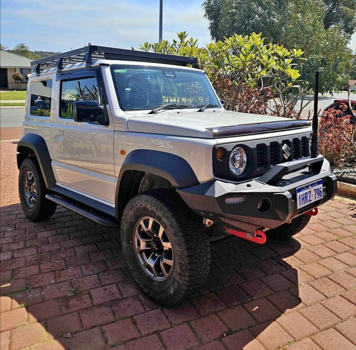 Suzuki Jimny image 1