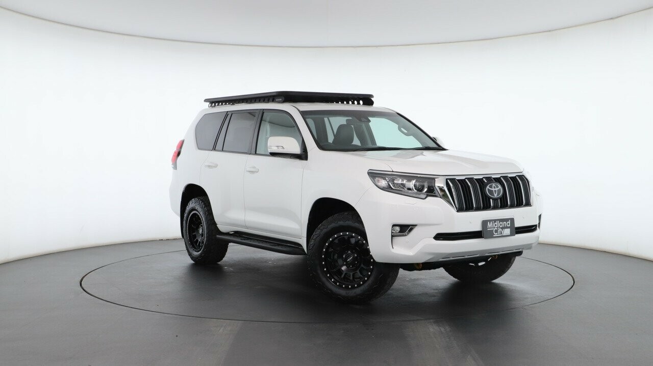 Toyota Landcruiser Prado image 1