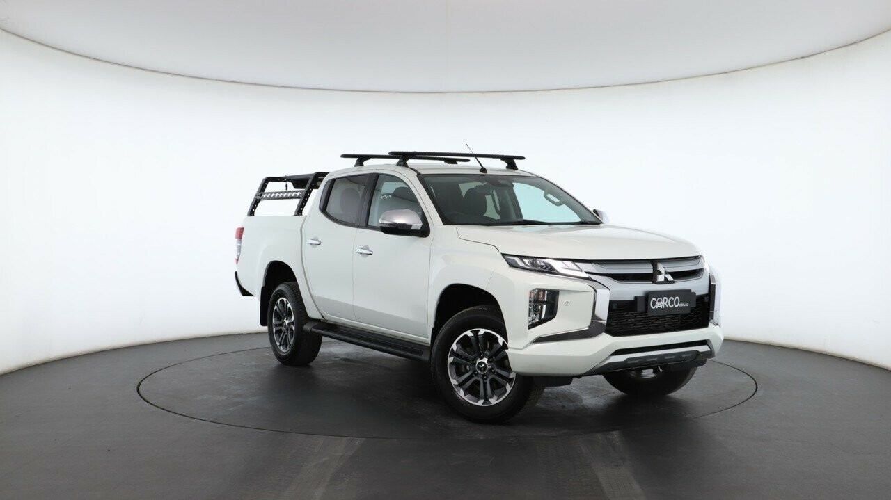 Mitsubishi Triton image 1