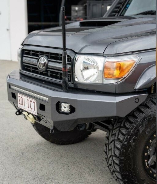 Toyota Landcruiser image 2