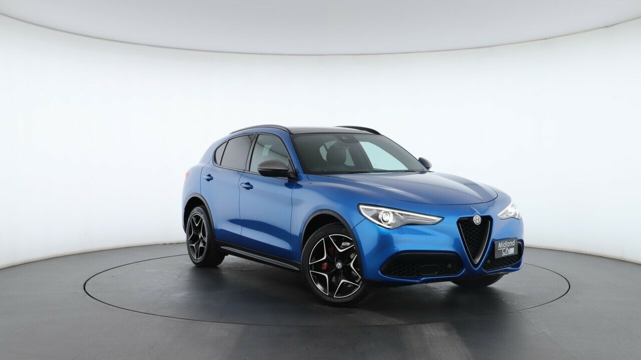 Alfa Romeo Stelvio image 1