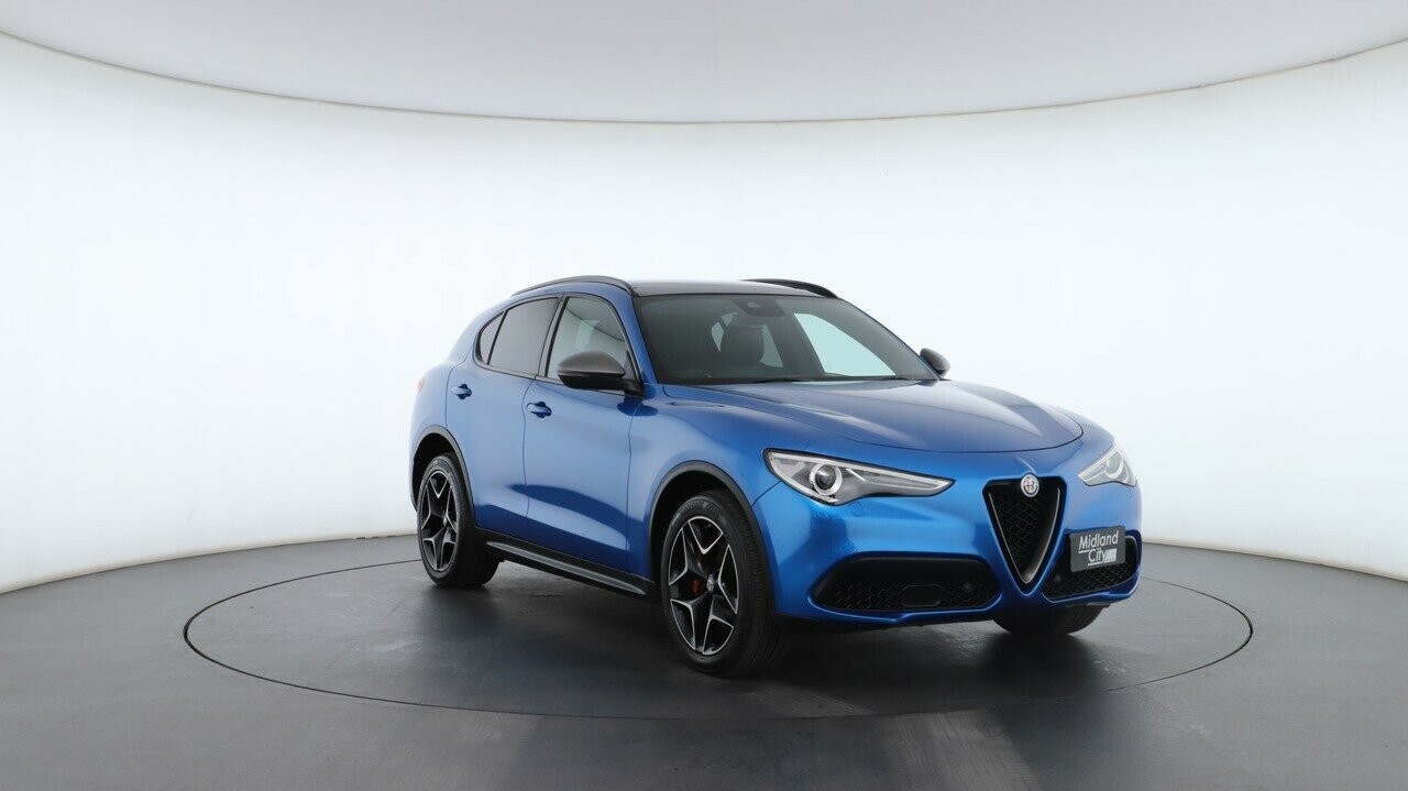 Alfa Romeo Stelvio image 4