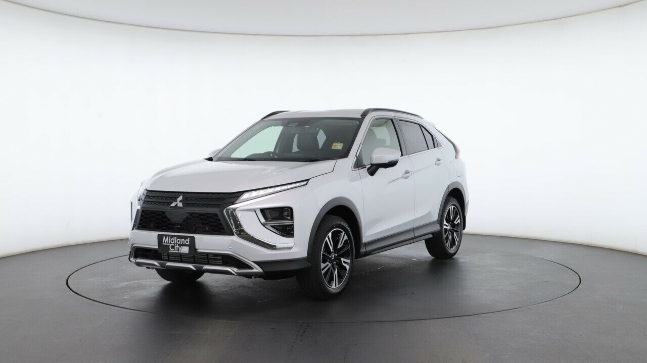 Mitsubishi Eclipse Cross image 2