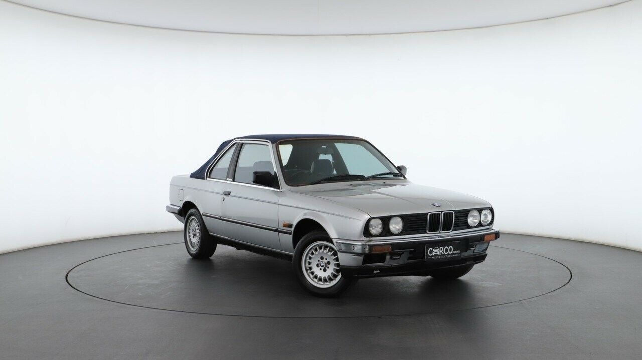 BMW 318i image 1